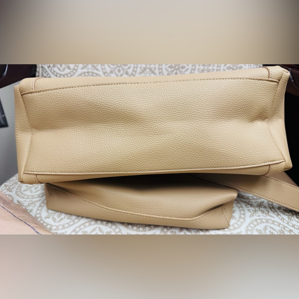 Newbella Bag - Picture 7 of 7